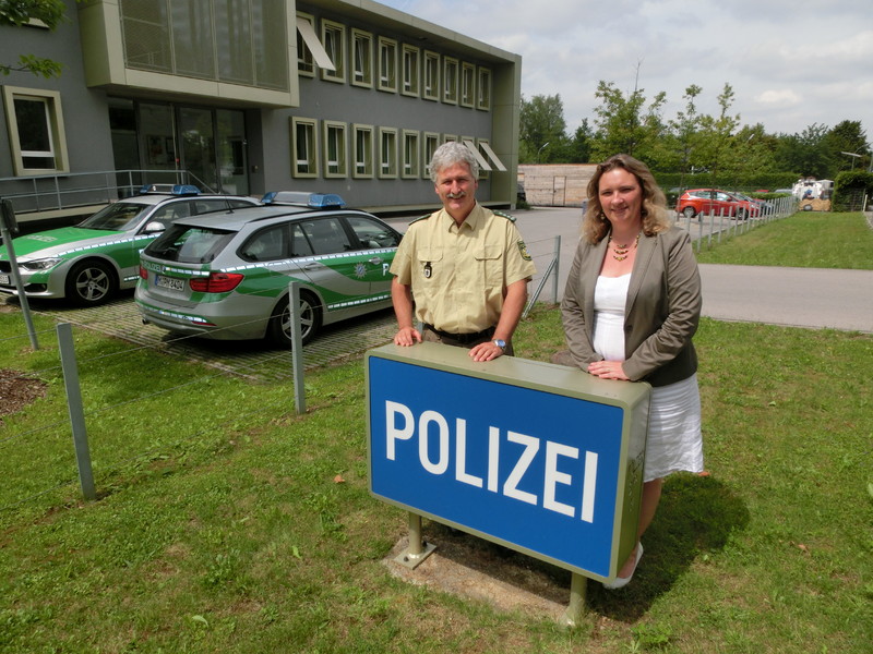 Kerstin Schreyer-Stäblein, MdL zu Gast bei Polizeiinspektion Grünwald
