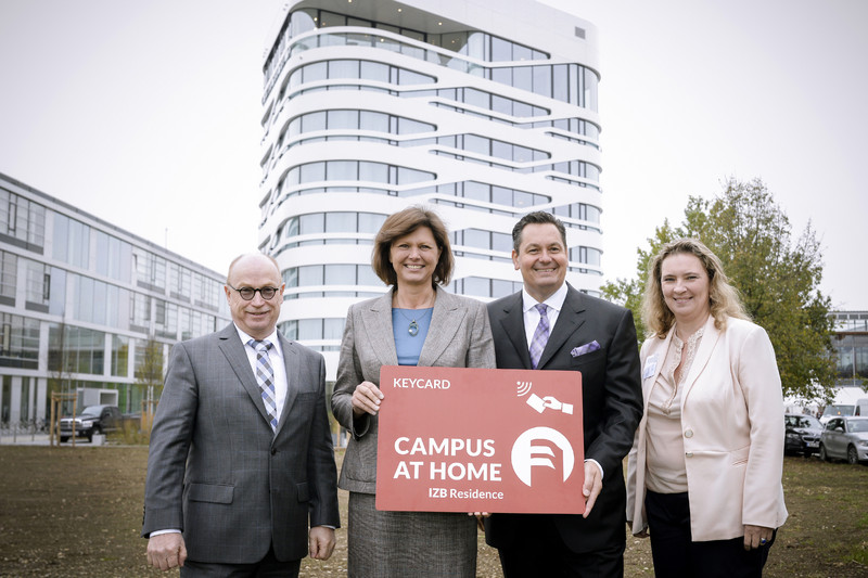 Erffnung des Campus Towers mit Prof. Stratmann, Staatsministerin Ilse Aigner, Dr. Peter Zobel und Kerstin Schreyer-Stblein, MdL